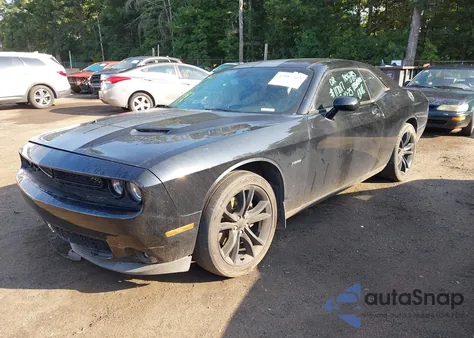 2016 Dodge Challenger R/T z USA, uszkodzony, nr VIN 2C3CDZBT6GH136494